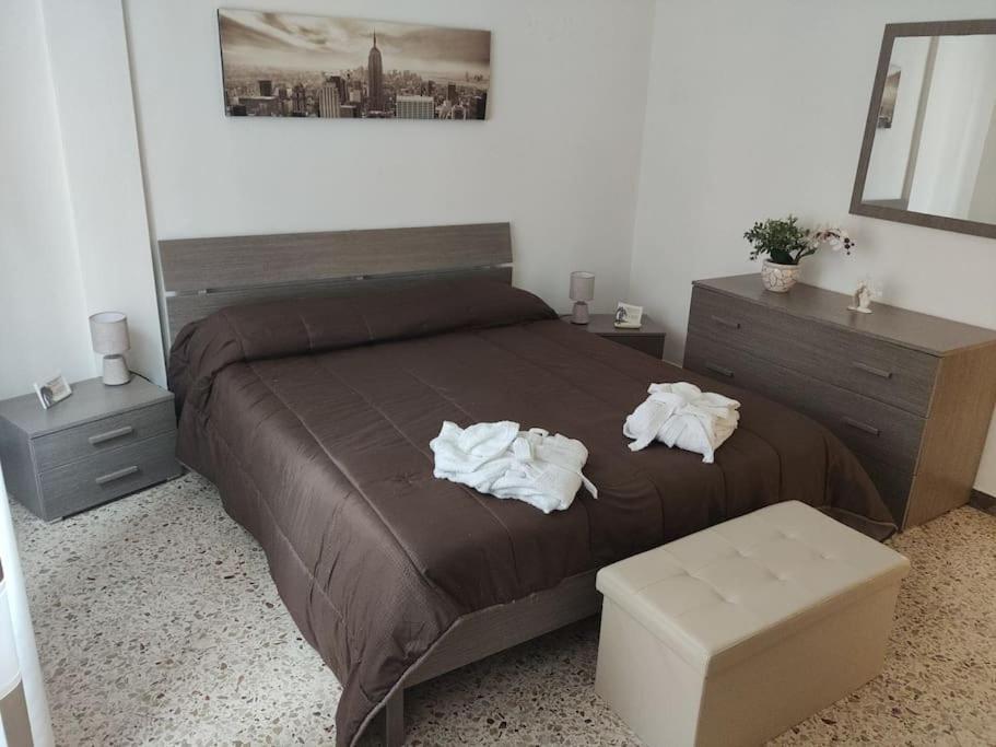 Centro Storico-Imbarcadero Per Le Isole***** Appartement Trapani Buitenkant foto