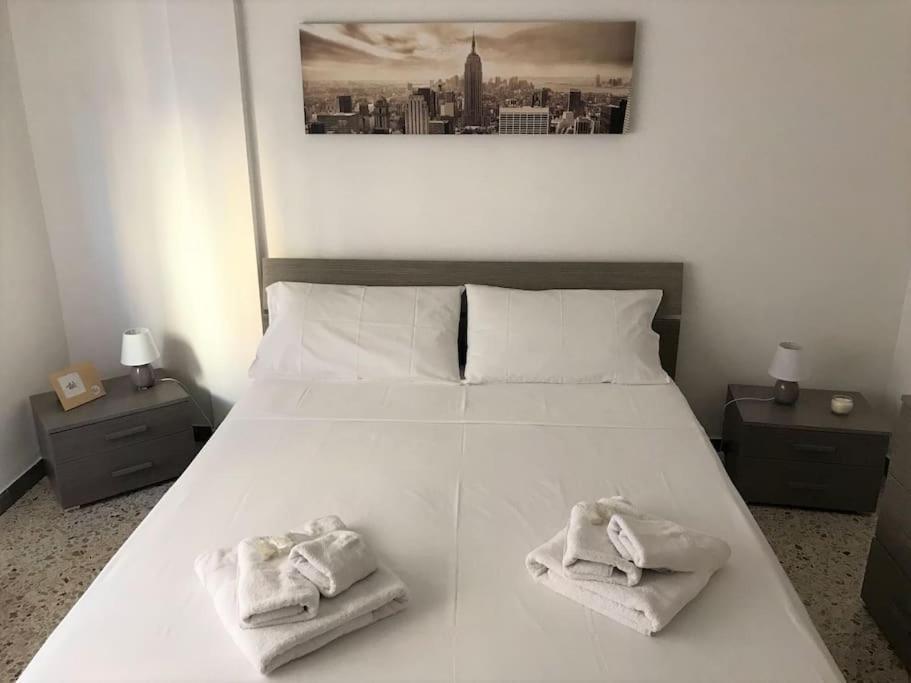 Centro Storico-Imbarcadero Per Le Isole***** Appartement Trapani Buitenkant foto
